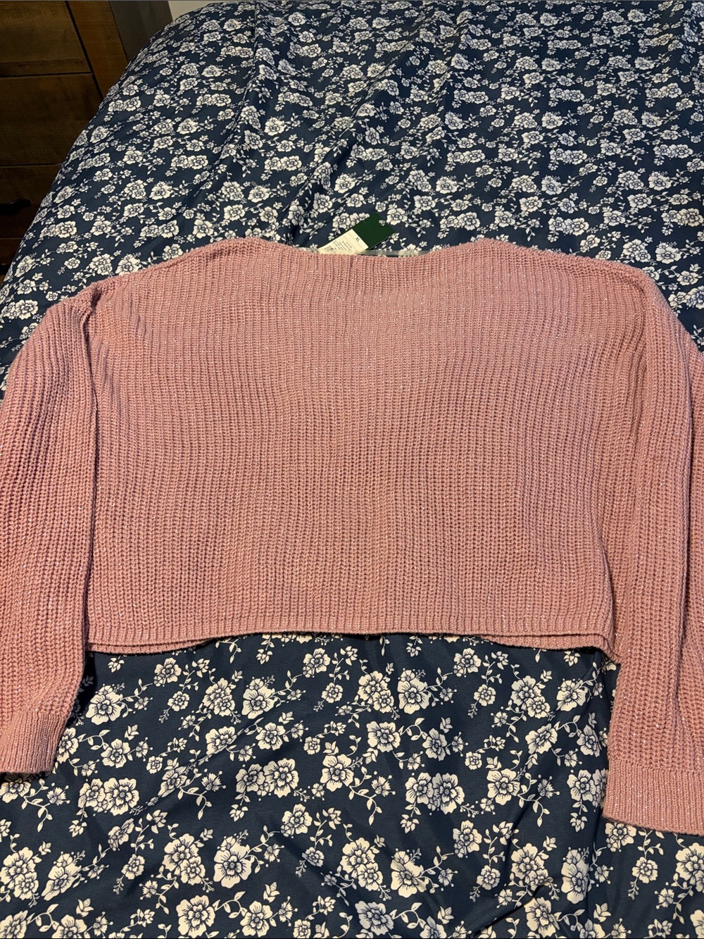 Wild Fable Women’s Pink Cropped V-Neck Knit Sweater XL - Picture 6 of 8